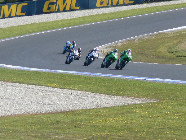 P1010845.JPG (815.79 KiB) Viewed 686 times Something we may never see again