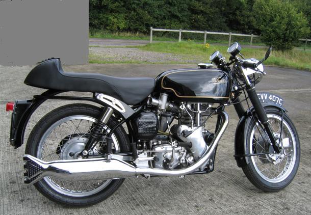 Velocette Thruxton (Small).jpg