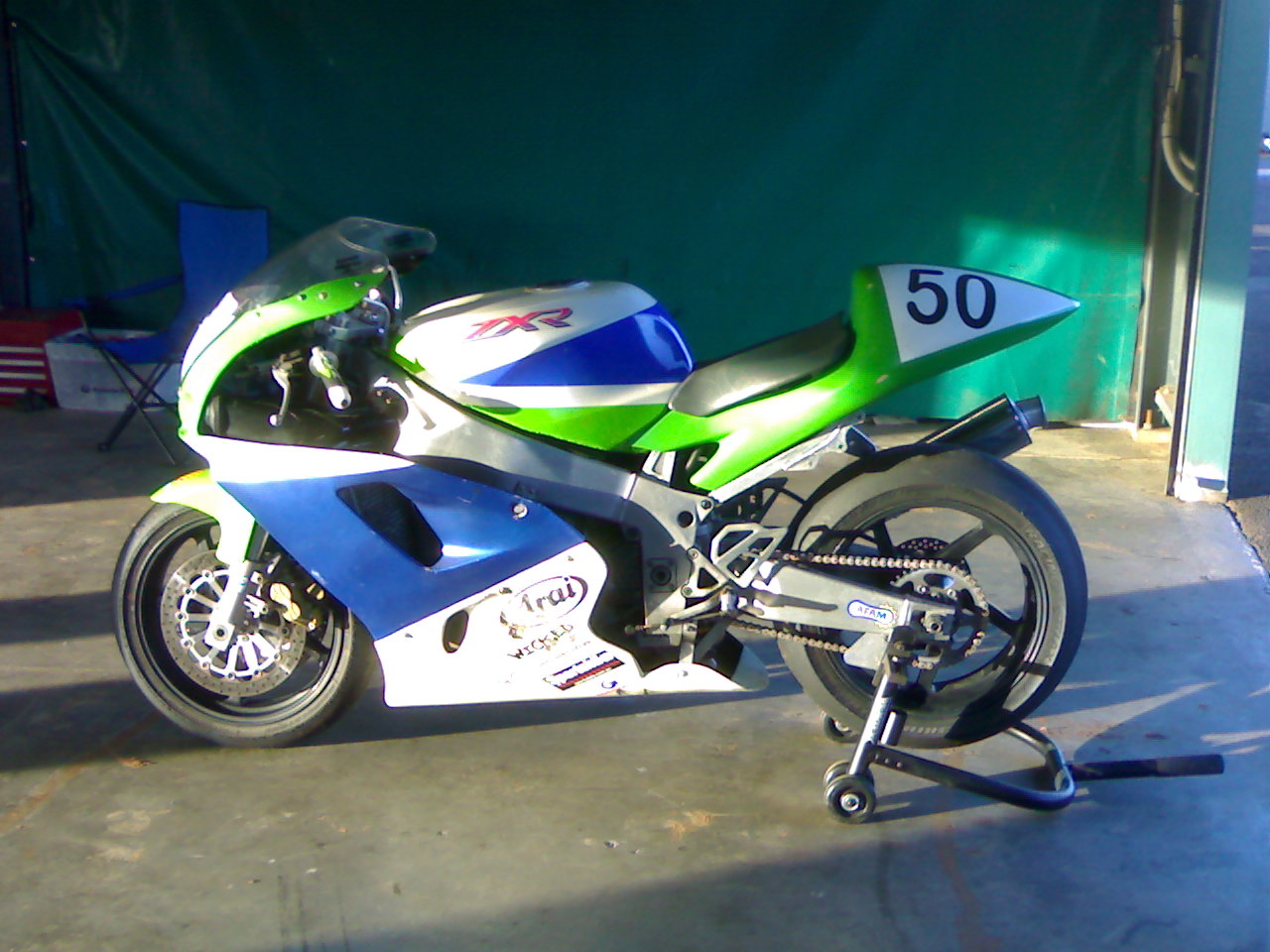 ZXR at Oran Park.jpg