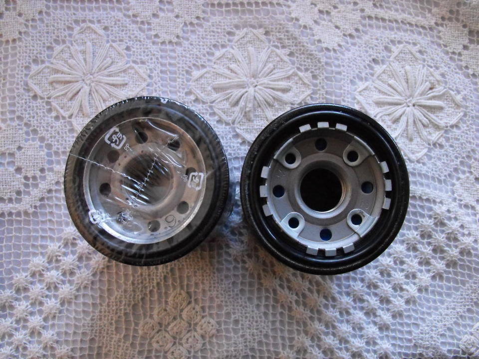 oil filter top.JPG