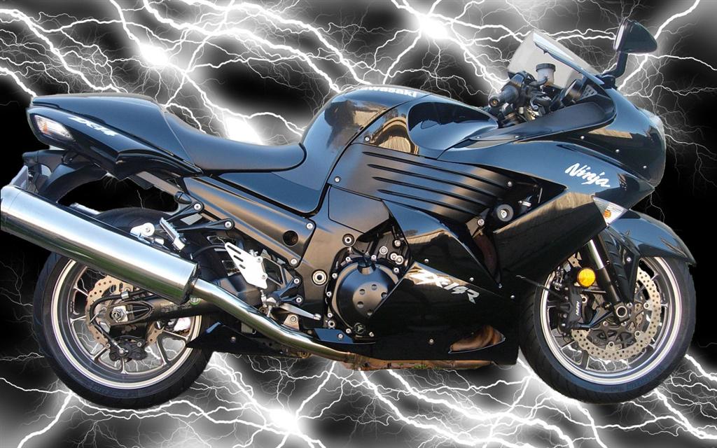 Lightning ZX14 (Large).jpg