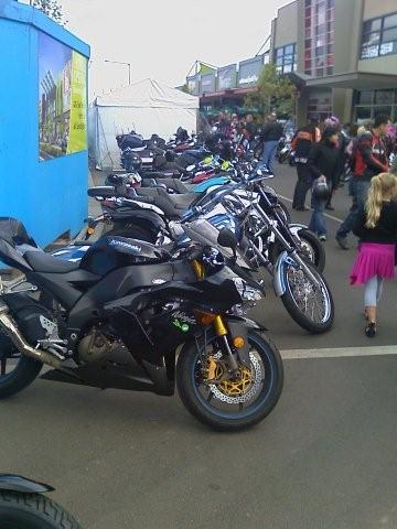 As you can imagine, the harly riders were all amazed and stunned by what they called &quot;the future bike!&quot;, I explained to them that it is quite comfortable leaning forward ... I think they all thought someone had stolen all my chrome and felt sorry for me.
