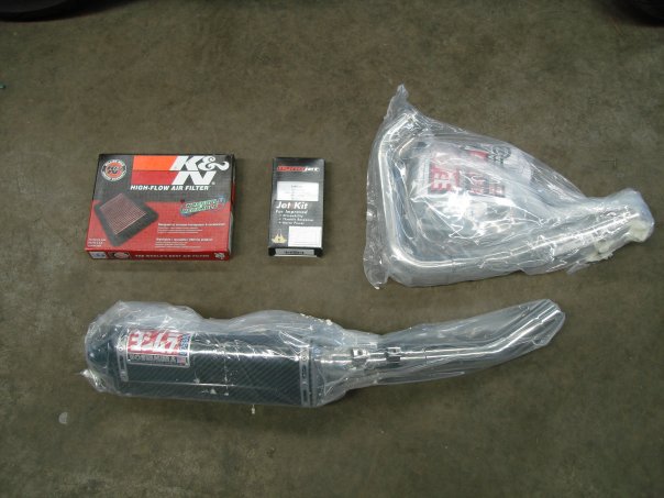 the bits .. dyno jet kit, k&amp;n filter, full yoshi cf exhaust..