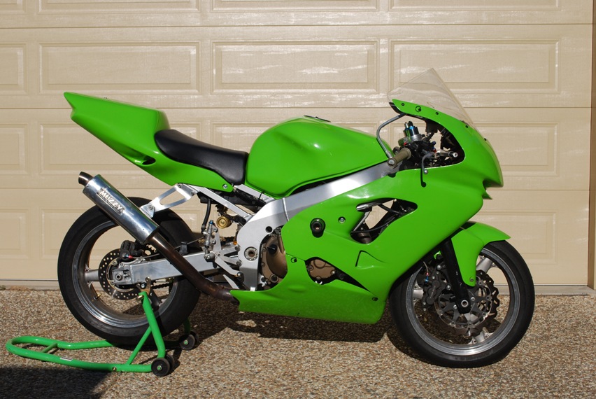 ZX9R Jan 2010.JPG