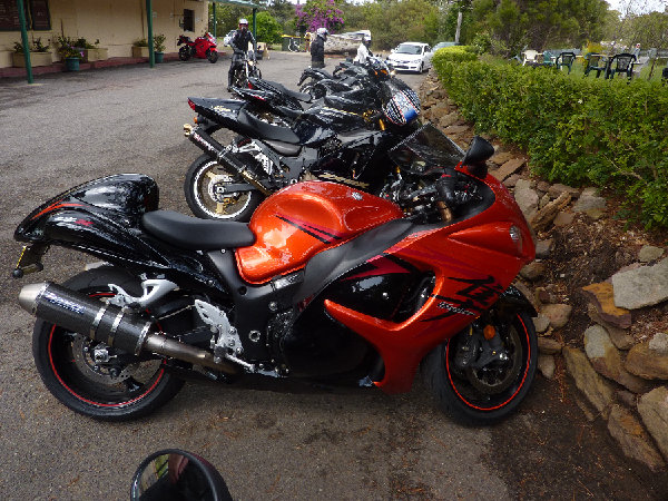 08 'Busa - Road.JPG