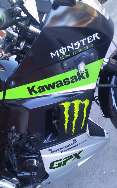 Close of the Side Fairings