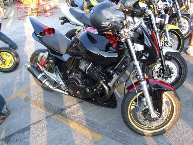 honda cbr 400RR