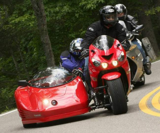 Hannigan%20ZX-14%20sidecar.jpg