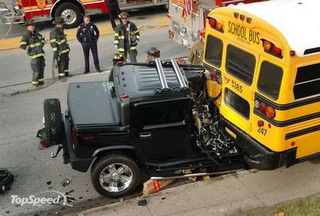 hummer-crash-small.jpg
