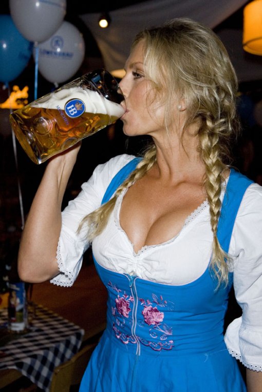 beerbabe2.jpg