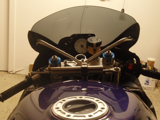 replacement for the H bracket, its from Harris and the arms a fixed with DZUS fasteners