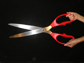 Red_Scissors.jpg