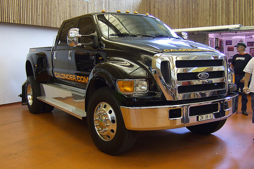 large suv.jpg