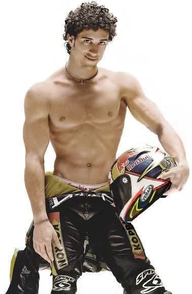 AndreaDoviziosoShirtless.jpg