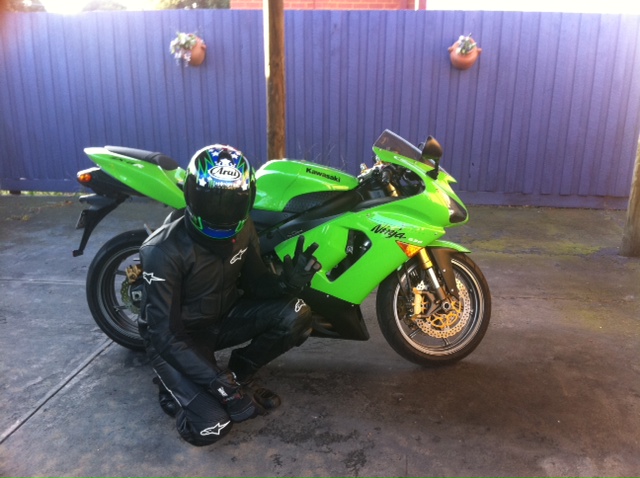 Me with the zx6.JPG