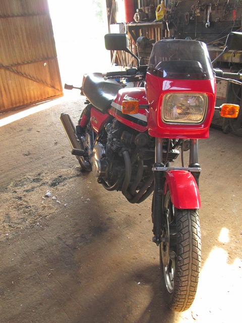 GPZ1100B2_01.jpg