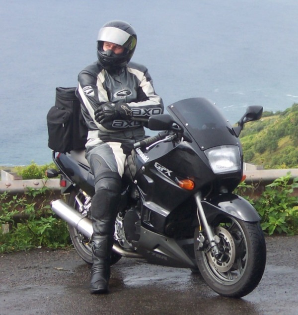 100_2536timonly.JPG