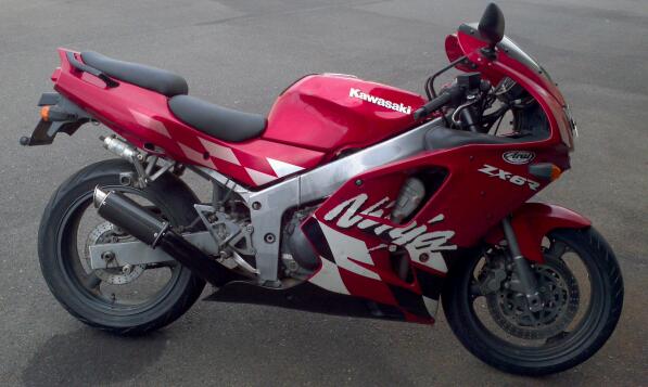 1996 ZX6R -NINJA mine ;)