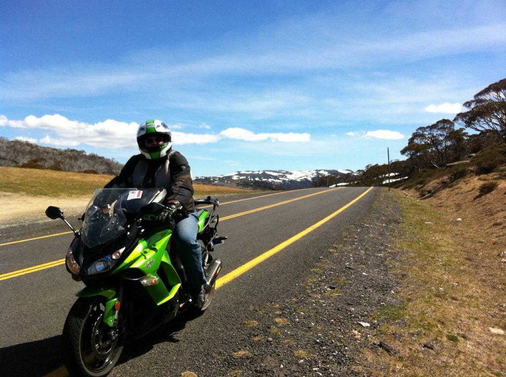 Charlottes Pass 28102012.jpg