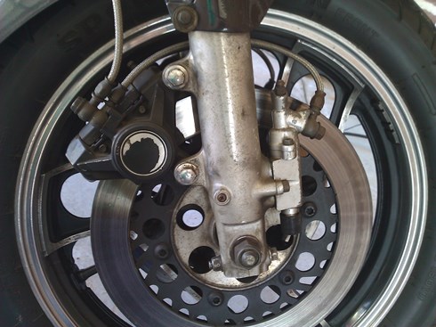 FJ Brakes 1.jpg