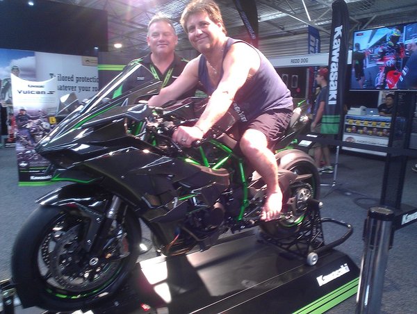 h2 expo a.jpg