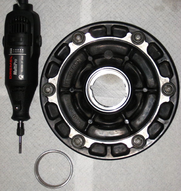 Maybe I should have bought the Dremel router table 20 years ago when I bought the Dremel.<br />Kawasaki really should have provided recesses like I have made.