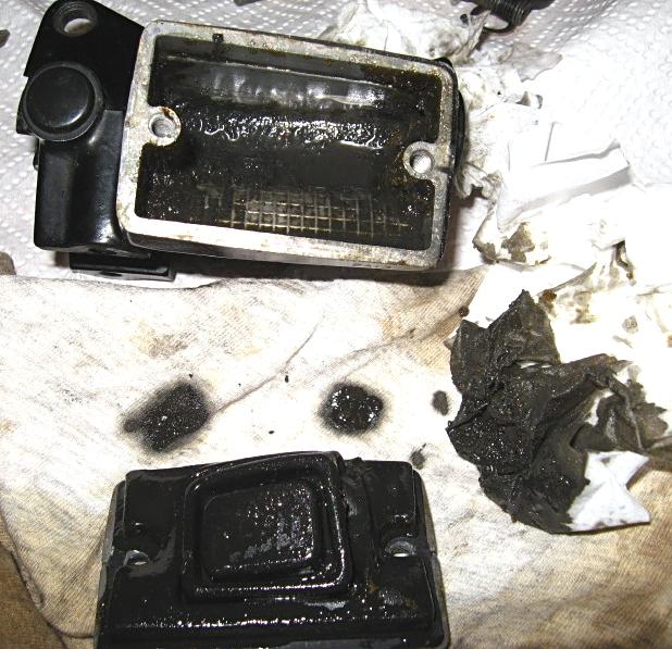 No frikkin wonder it started leaking