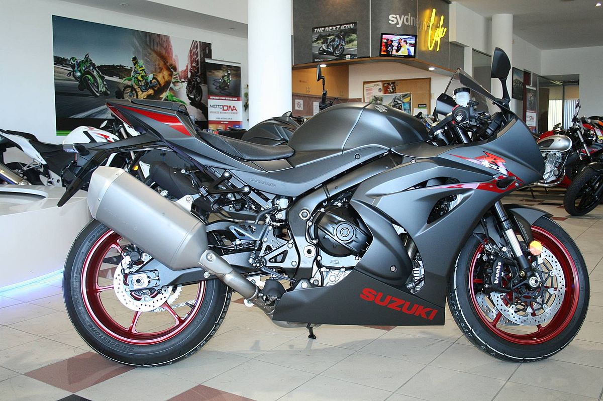 Is this the ugliest muffler yet put on a motor bike ?????