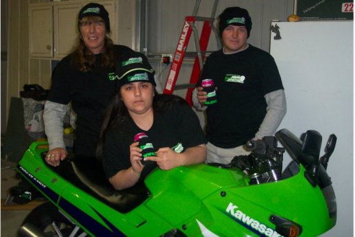 Diane, Lainie and Tones.JPG
